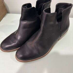 Cole Haan Black Leather Ankle Booties